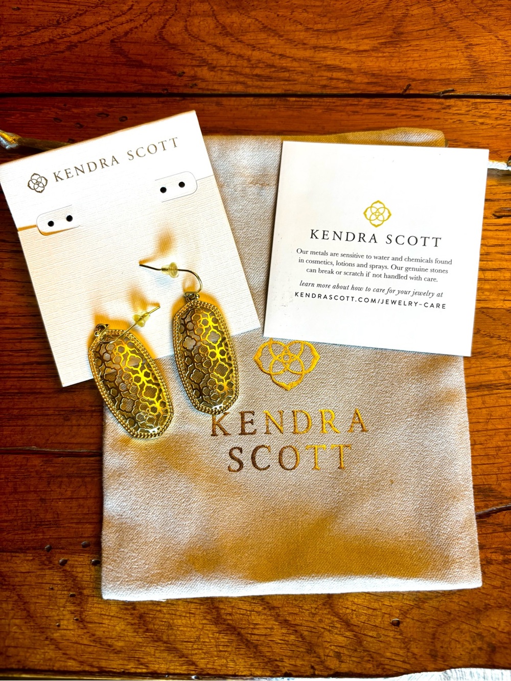 Kendra Scott Gold Filigree Drop Earrings